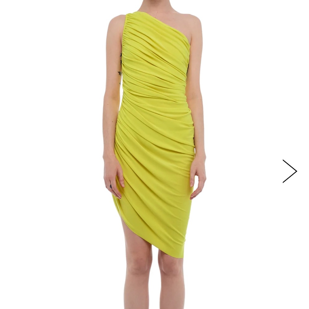 Norma Kamali Mini Diana Dress STARFRUIT